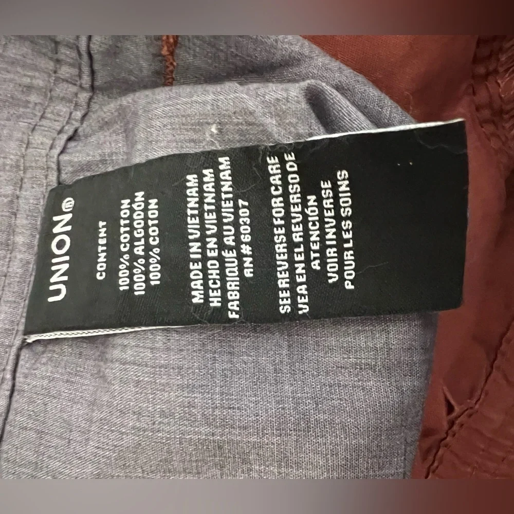 UNION CARGO RED CLAY MEN’S SHORTS NEW WITH TAGS